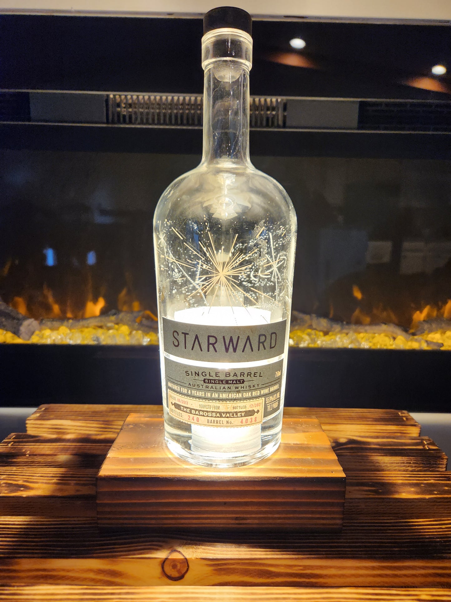Liquor bottle light