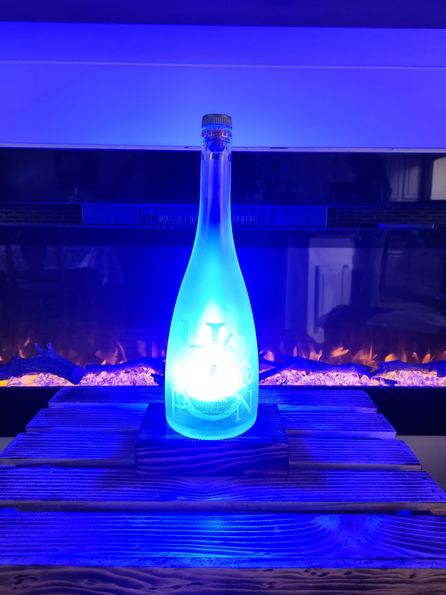 Liquor bottle light