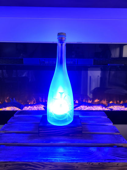 Liquor bottle light
