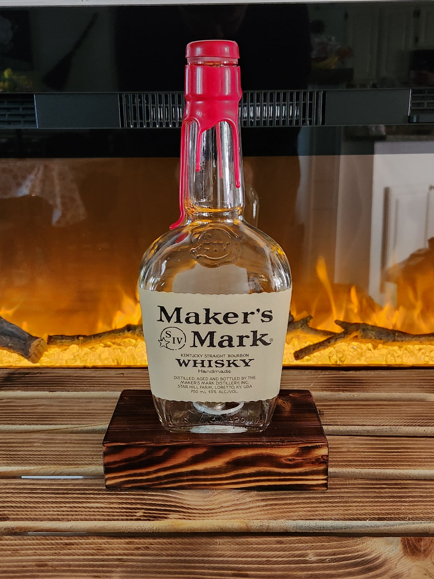 Liquor bottle light