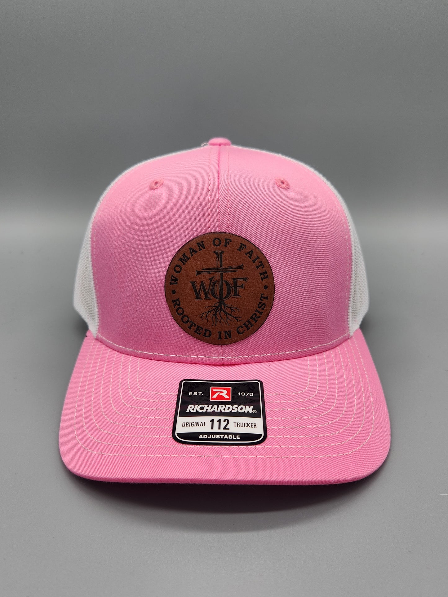 Snapback Navy Blue and White